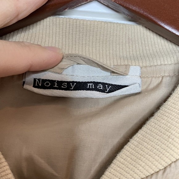 NOISY MAY Jacket Small Lip Stick Ice Cream Bars Tan Beige Short Cropped British - Picture 3 of 8